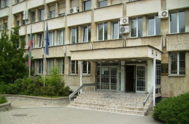 Две кражби разследват полицаите от Кюстендил и Дупница
