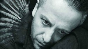 Зимата отложи спектакъла на Мариус Куркински