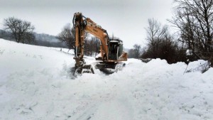 Силно усложнена е обстановката в Търговищка област автобус с пътници