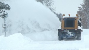 Военнослужещи помагат в Добричко за почистване на пътища