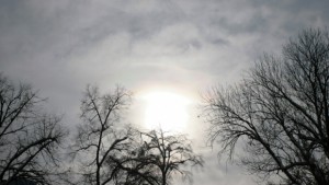 Времето на 12 януари Облачността ще се разкъсва и намалява