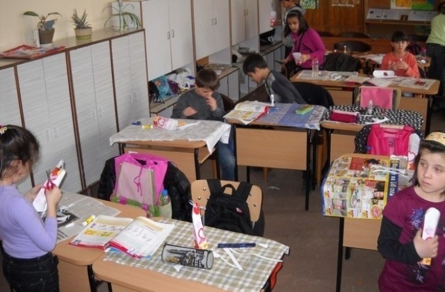 12 януари е редовен учебен ден за училищата в Габрово