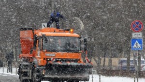 Глобяват фирмата която чисти снега по Цариградско шосе заради снощното