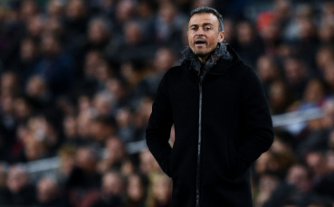 Енрике: Барса може да играе и с осем нападатели срещу Юве