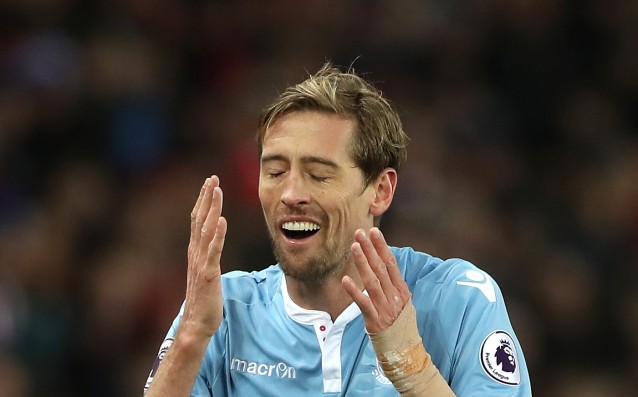 От Челси са отрекли да проявяват интерес към нападателя на