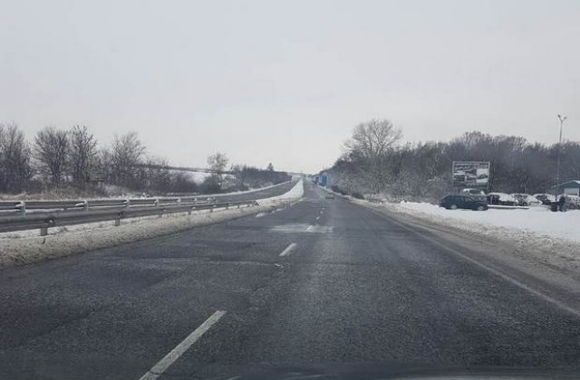 Пътната обстановка в Сливенска област към 17.30 часа