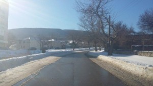 В Девня изчистиха до асфалт