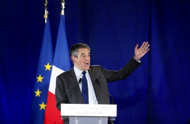 Официално издигнаха бившия френски премиер Фийон за кандидат за президент