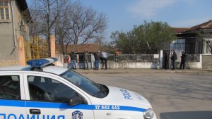 Вдигат двойно лимита за гориво на полицейските коли