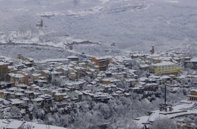 Общинска комисия проверява снегопочистването във Велико Търново