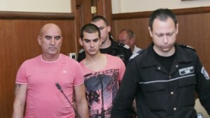 Ценко Чоков и синът му остават в ареста