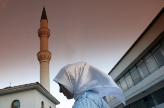 Забраняват тонколоните на джамиите и религиозната агитация по варненските улици
