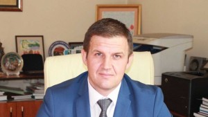 Областният управител честити на хасковлии Освобождението