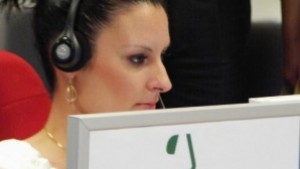 Три баби станаха жертви на телефонни измамници които им отмъкнаха