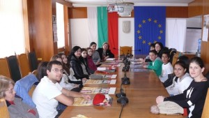 Младите възрожденци в Левски се готвят за участие в Годината