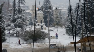 Около 200 хиллв трябват за довършването на храма в двора