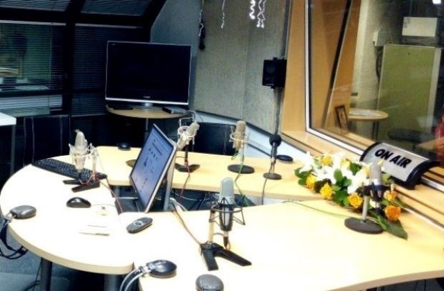 Дарик радио отбелязва 24 години от създаването си с празнична програма