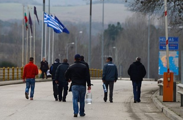 Гръцките фермери се отказали от блокадата на границата ни