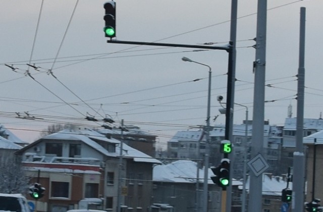 В Ловеч изключват светофари, за да предотвратят катастрофи