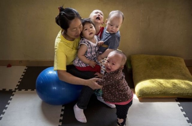 Бейби бум в Китай след отмяната на формулата „едно семейство-едно дете