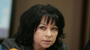 След скандал между БСП и ГЕРБ Петкова отсече Рискове за