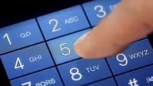 81годишна жена даде над 3 000 лв на телефонни измамници