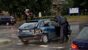 Застрахователите стават помнителни при изплащане на обезщетения при катастрофи