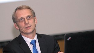 Кой е Николай Денков служебен министър на образованието и науката