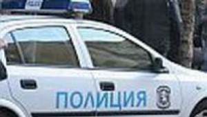 Свалиха регистрационните табели на колата на дрогиран шофьор