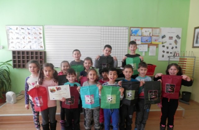 Наградиха деца от Свищов в състезание Здравословни рецепти