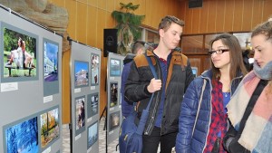 Откриха изложба на 25 малки фотографи участвали в конкурса Разград