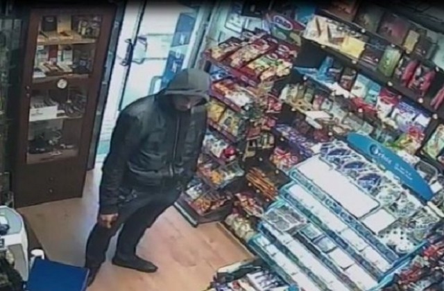Ограбиха магазин в Пловдив! Отмъкнаха лотарийни билети, пари и цигари