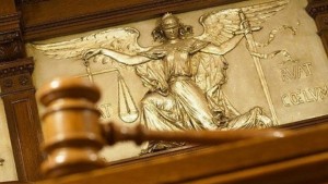 Гледат дело по обвинения за престъпления срещу данъчната система