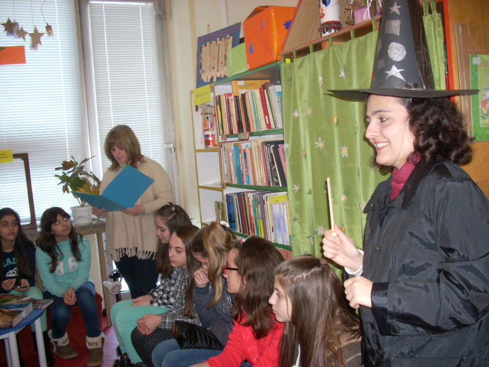 Забавление за децата в библиотеката с книгите за Хари Потър