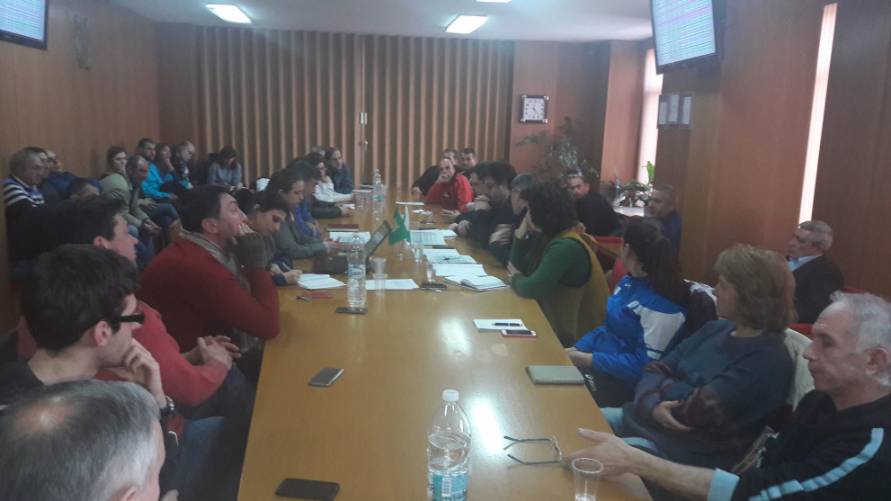 Клубовете не са отчели средства