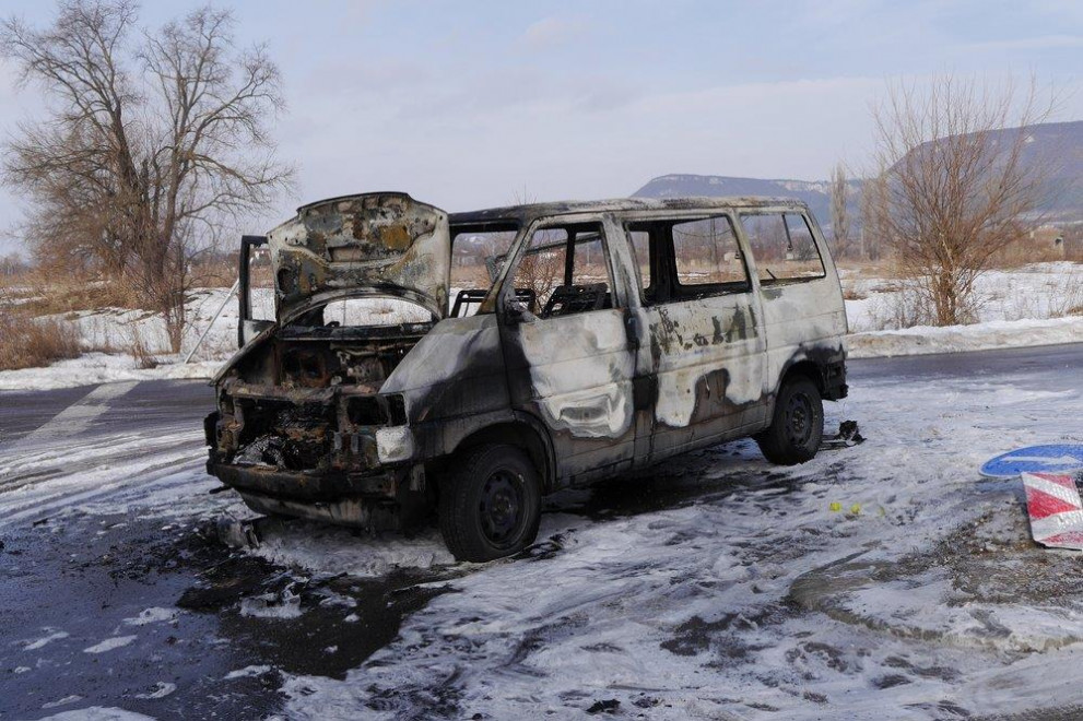 Бусът изгорял напълно