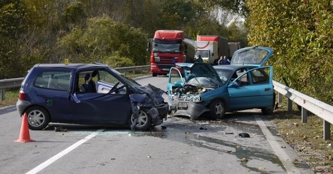 Тежка катастрофа край ловешкото село Александрово взе една жертва а