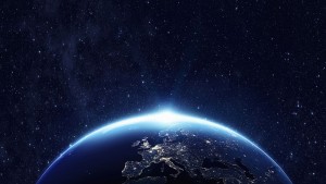 Космос Земята