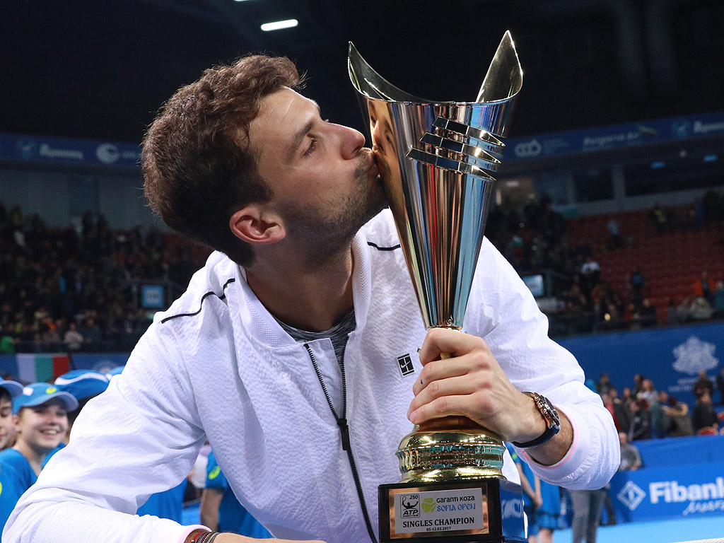 Най-добрият български тенисист пречупи съпротивата на опонента си за един час и 38 минути и завоюва бленуваната шеста титла в кариерата си и втора за сезона
