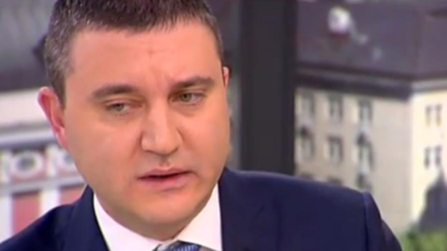 Горанов: Кабинетът разчиства пътя за БСП