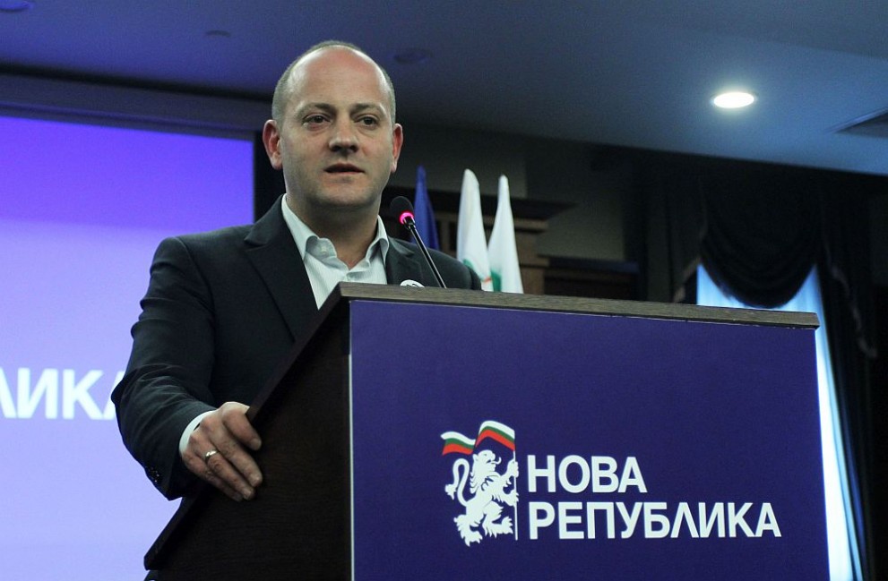 Водачът на Нова република за Варна Радан Кънев