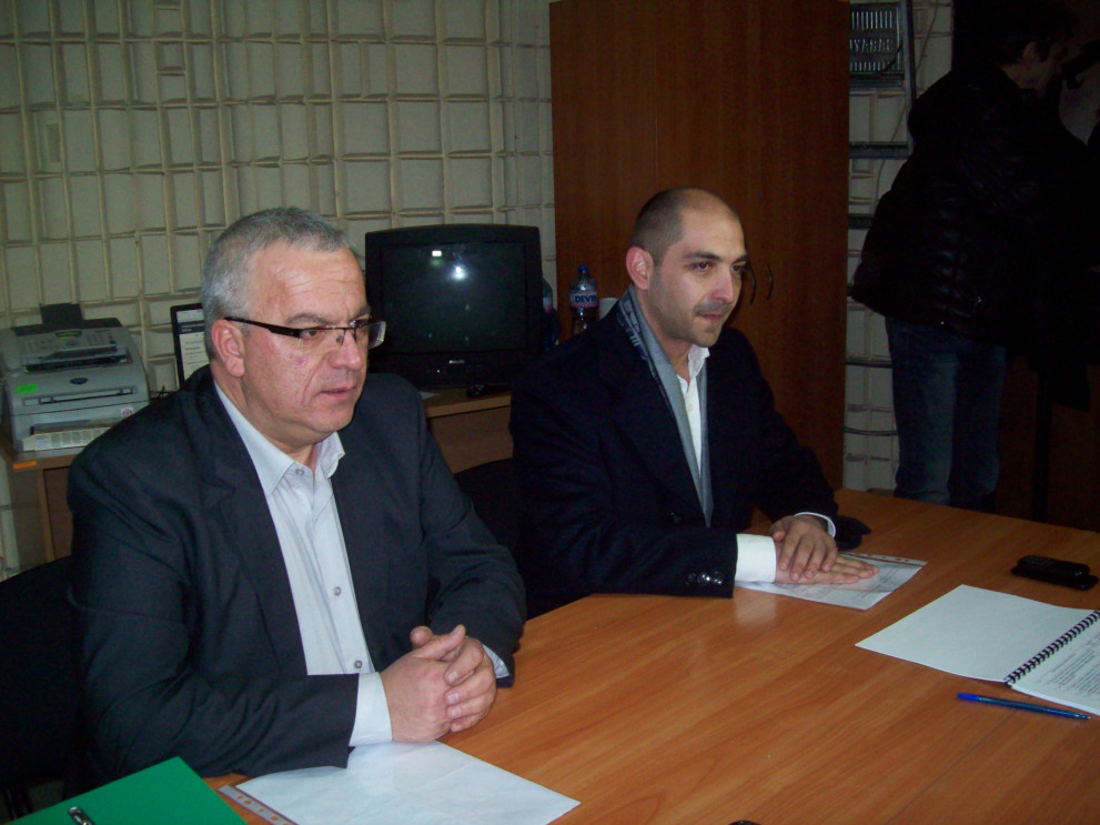 "БСП за България" внесе във Враца листите си с кандидати за народни представители.