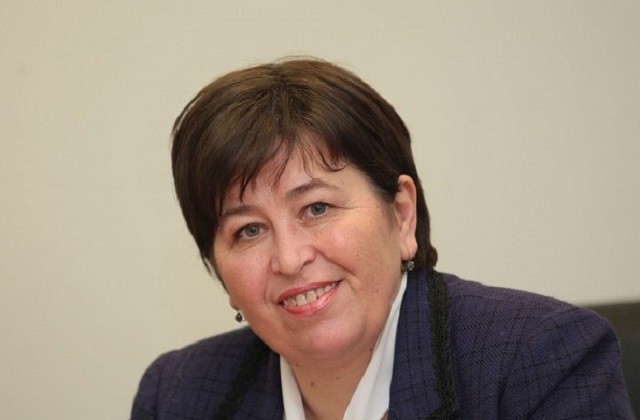 Служебният министър Стела Балтова ще води изнесеното заседание