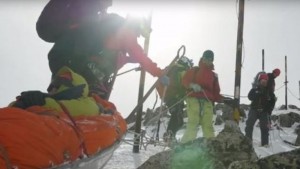 Как младеж в неравностойно положение сбъдна мечтата си да изкачи