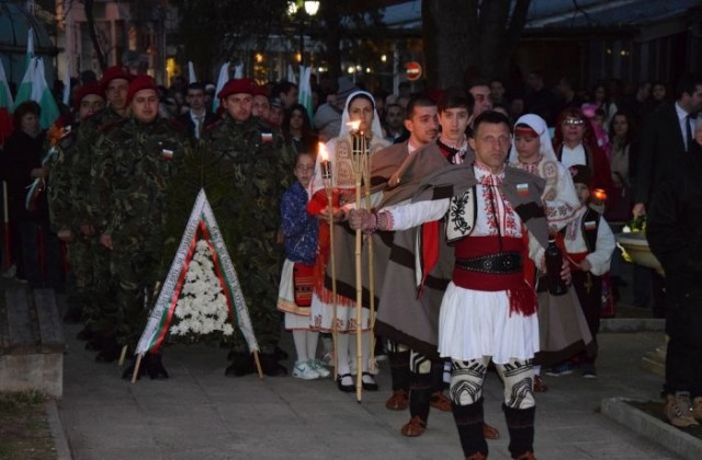 Петрич се преклони пред героите на Освобождението