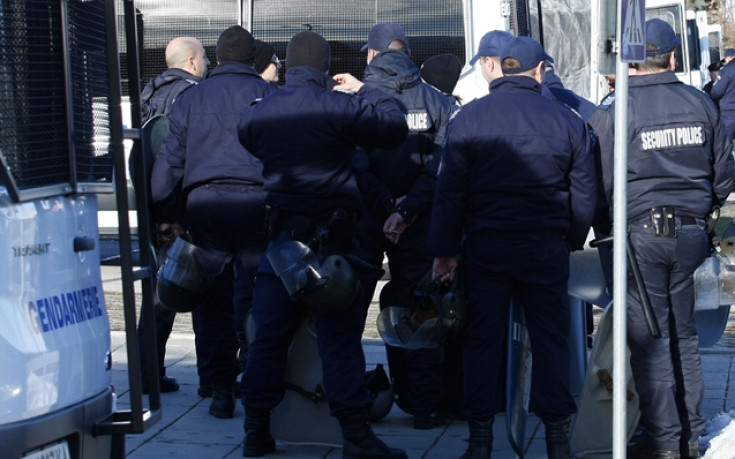 Полицейска обсада в София заради дербито