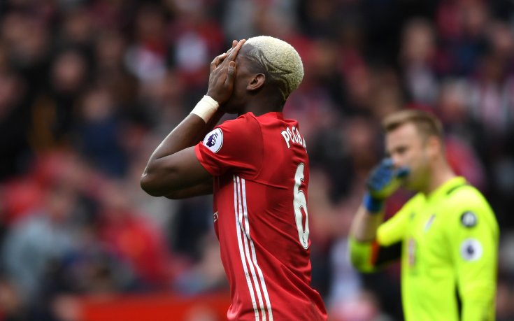 Картони и дузпа не стигнаха на Юнайтед за победата срещу Борнемут