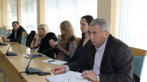 слеща обалстна администрация със секретари на общини