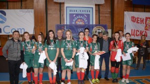 турнир по футбол за жени