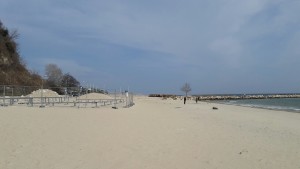 Строителството на Офицерския плаж